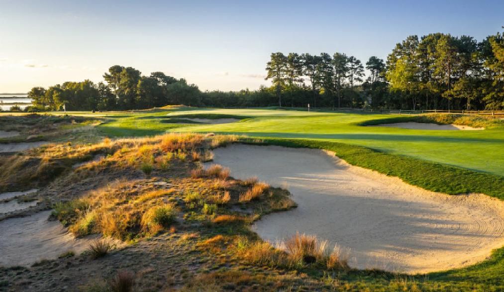 Wall-to-Wall at Farm Neck Golf Club